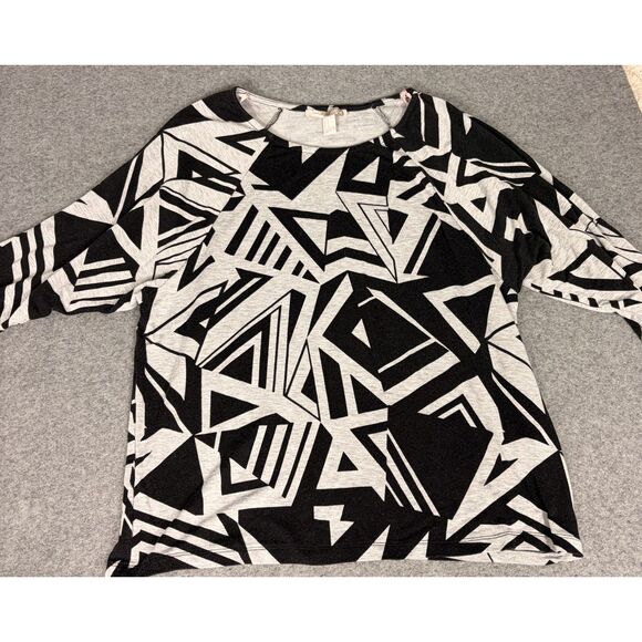 Forever 21 Sweaters - Forever 21 Women's L Black White Geometric Graphic Sweatshirt Pullover
